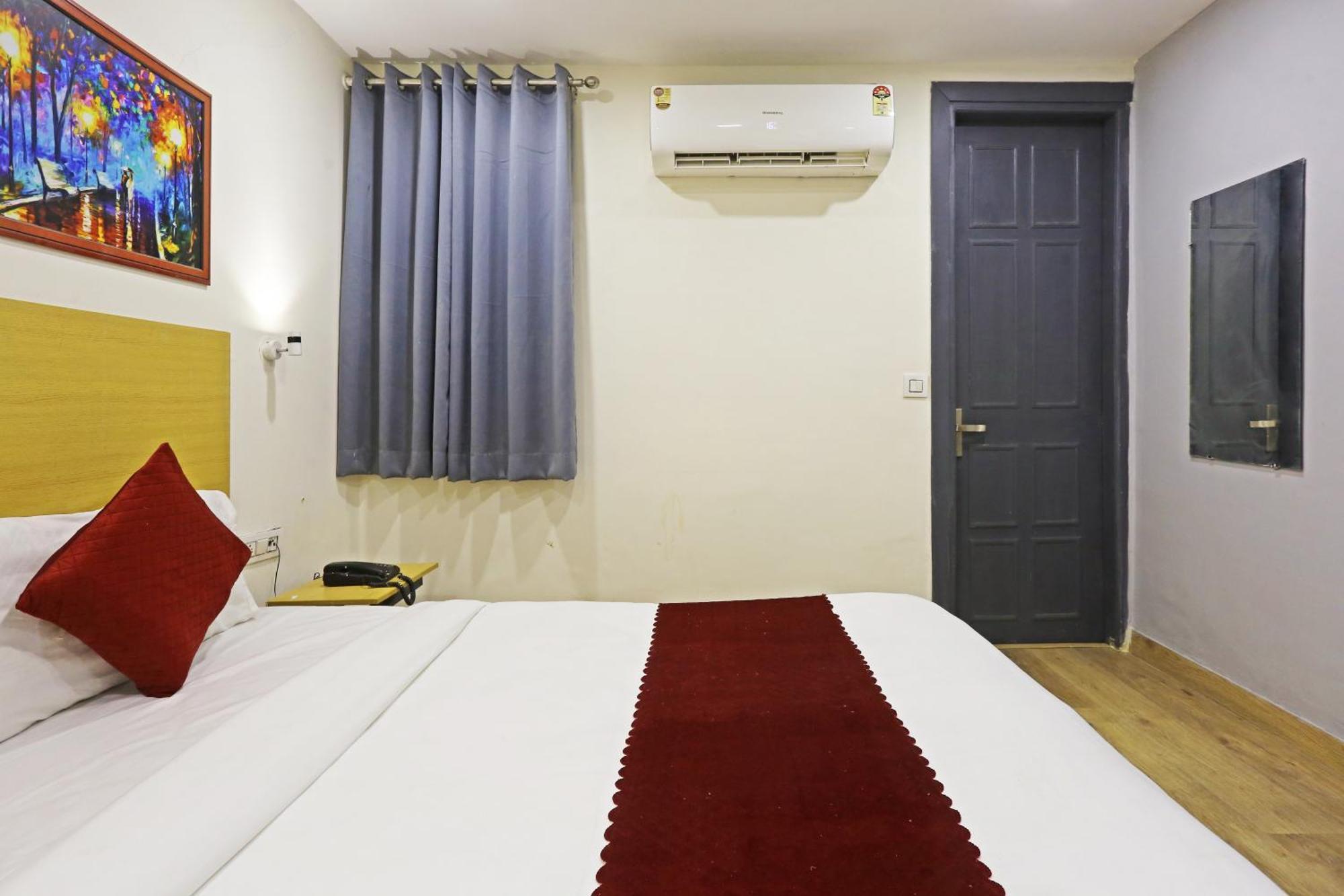 Hotel Twamev Residency Uttam Nagar Couple Friendly Delhi  Exterior foto