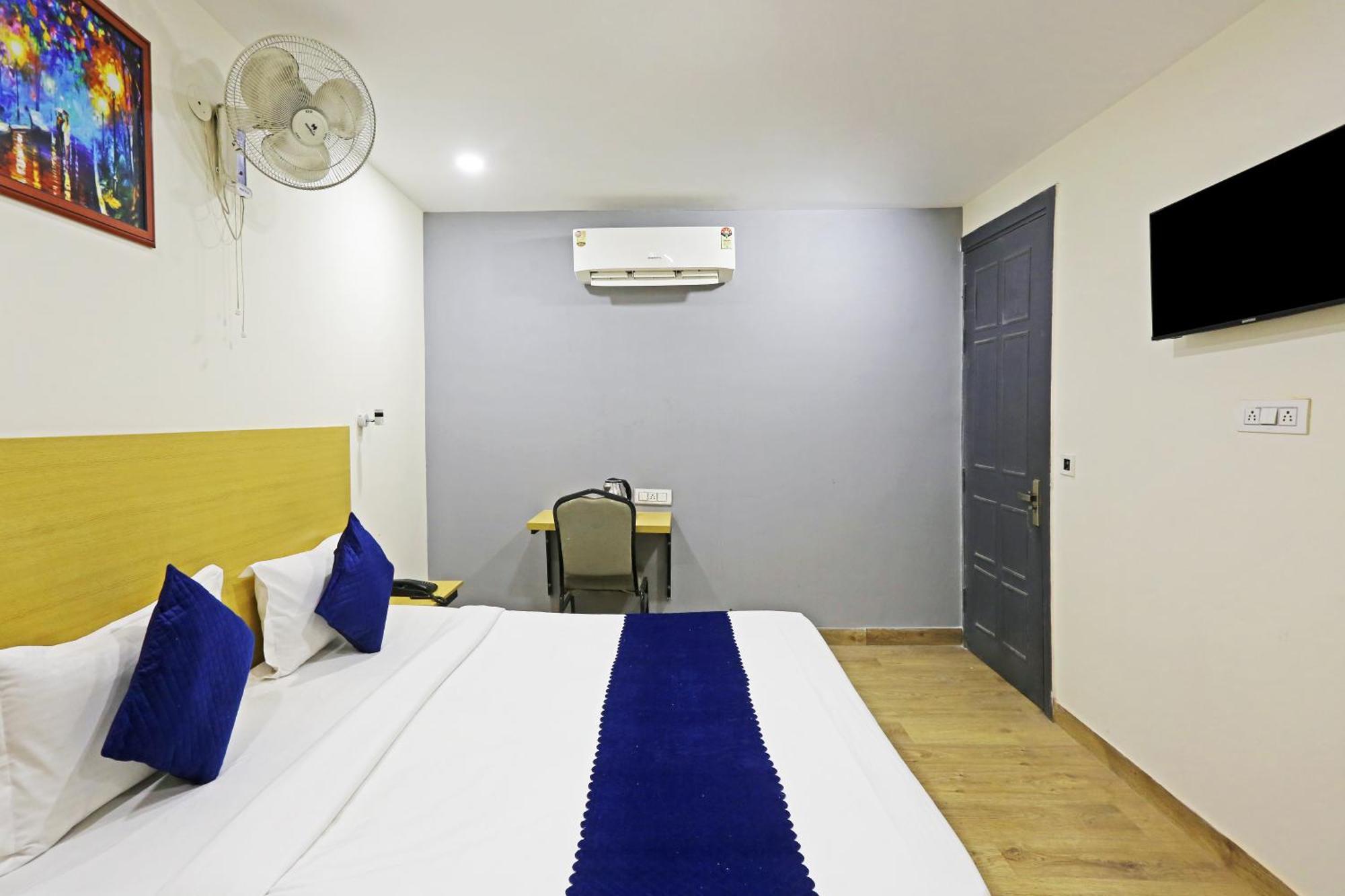Hotel Twamev Residency Uttam Nagar Couple Friendly Delhi  Exterior foto
